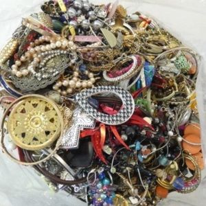 ‼️3lb +‼️Jewelry Craft Lot grab bag